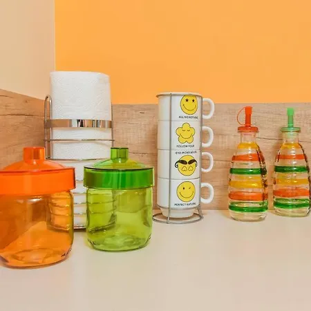 Apartment Tangerine ❃ 1-bdr Bright