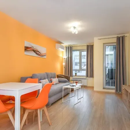 Tangerine ❃ 1-bdr Bright